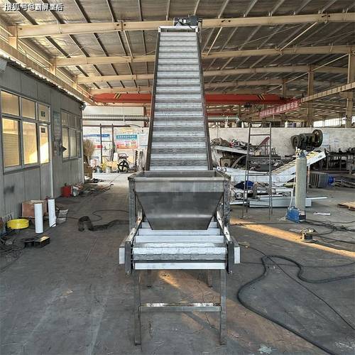 順鑫2025Z型鏈板輸送機(jī) 智能工廠(chǎng)的自動(dòng)化核心